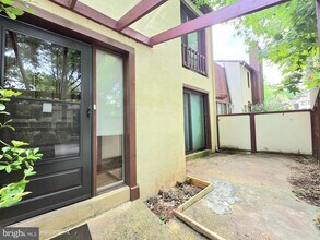 5393 White Mane in Columbia, MD - Building Photo - Building Photo