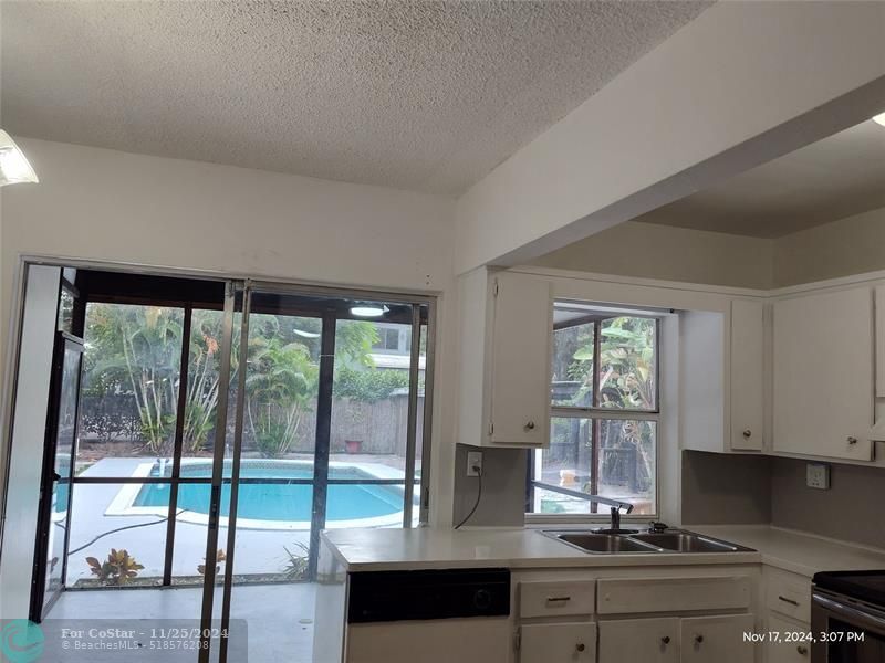 200 SE 19th St in Fort Lauderdale, FL - Building Photo