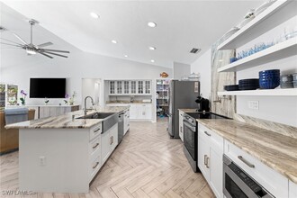 2467 Pinewoods Cir in Naples, FL - Building Photo - Building Photo