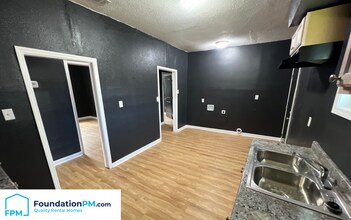 1191 Sylvan St in Memphis, TN - Building Photo - Building Photo