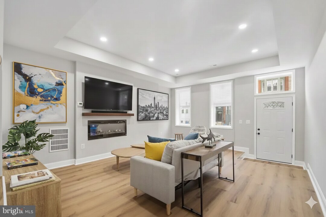 1629 Edmondson Ave in Baltimore, MD - Building Photo