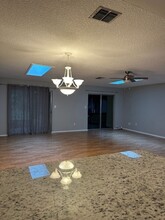 10210 Gray Eagle Dr in Orlando, FL - Building Photo - Building Photo