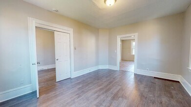 4217 Hyde Ave in Cleveland, OH - Building Photo - Building Photo