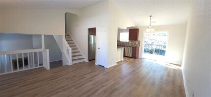 330 Knoll Ridge Ct in Alpharetta, GA - Building Photo - Building Photo