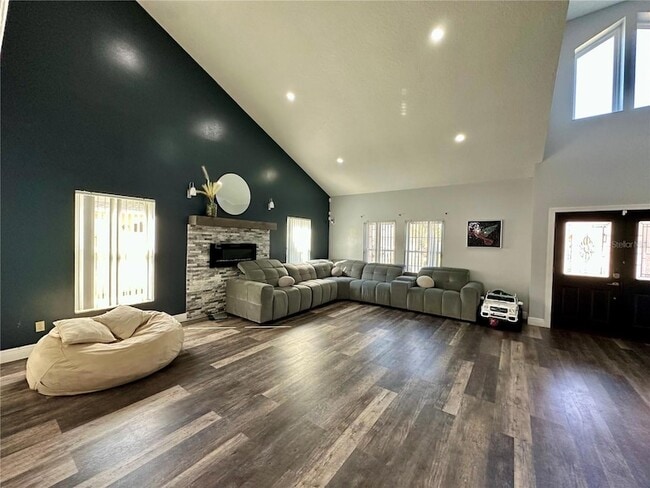 14794 Lone Eagle Dr in Orlando, FL - Building Photo - Building Photo