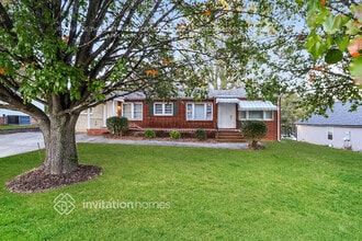 2209 Ln St in Kannapolis, NC - Foto de edificio - Building Photo