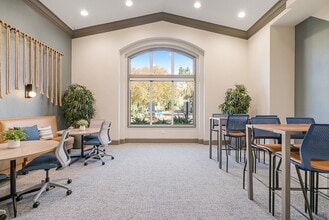 Allure at Scripps Ranch in San Diego, CA - Foto de edificio - Building Photo