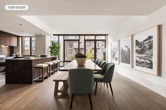 429 Kent Ave in Brooklyn, NY - Foto de edificio - Building Photo