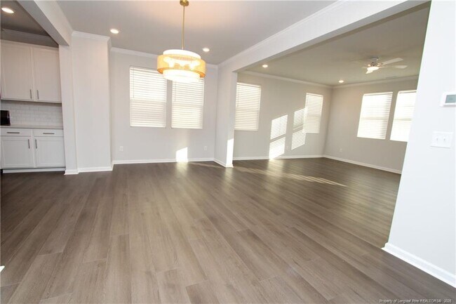 510 Light Oak Wy in Apex, NC - Building Photo - Building Photo