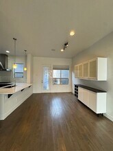 5545 Valentia St in Denver, CO - Building Photo - Building Photo