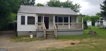 30 Battey Dr in Rome, GA - Building Photo