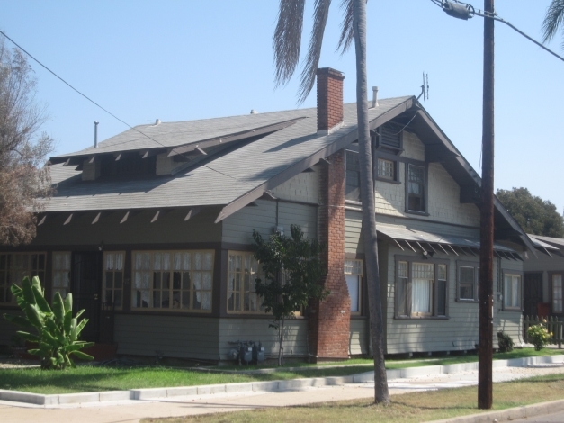 204 E 2nd St in National City, CA - Building Photo