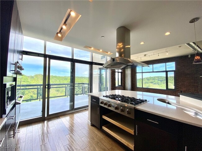 property at 21 Furnace St