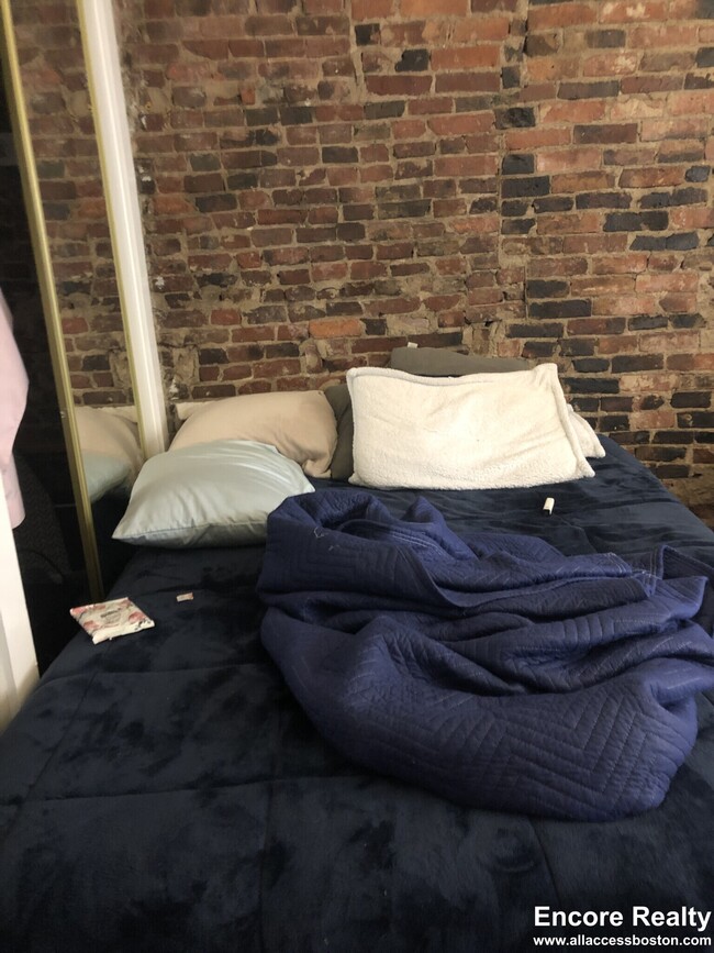 40 Anderson St, Unit 7 in Boston, MA - Building Photo - Building Photo