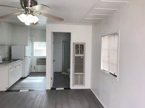 307 Manzano St NE in Albuquerque, NM - Building Photo - Building Photo