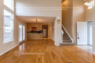 8738 Snowbird Way in Parker, CO - Foto de edificio - Building Photo