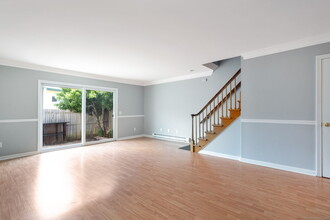 714 Newhall St in Hamden, CT - Building Photo - Building Photo