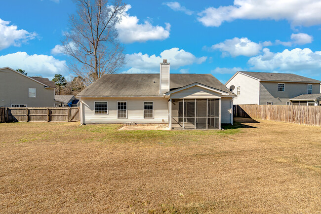 323 Edenton Rd in Goose Creek, SC - Building Photo - Building Photo