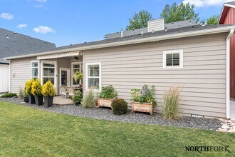 733 W Cowman St in Eagle, ID - Building Photo - Building Photo