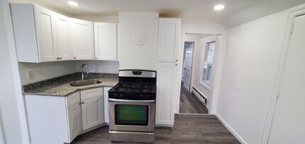 2 Ann Pl, Unit 2 Ann Pl Paterson NJ in Paterson, NJ - Building Photo - Building Photo
