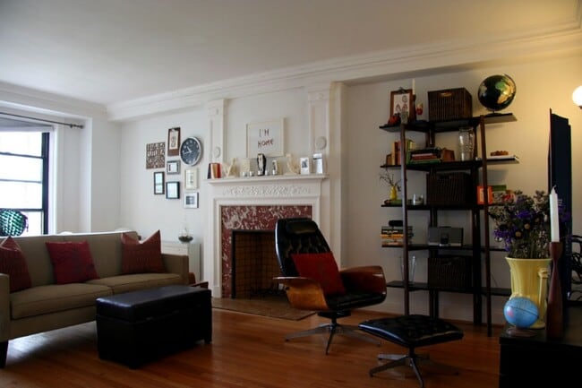property at 15 E Kirby St