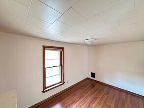 1112 Williams St in New Castle, PA - Foto de edificio - Building Photo