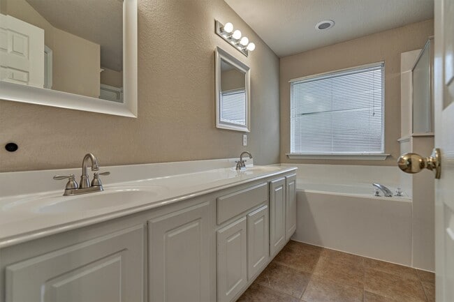 property at 183 Fairwind Trail Dr