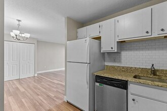 77 Adams St in Quincy, MA - Building Photo - Building Photo