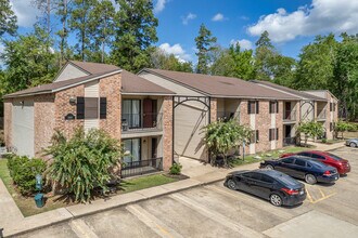 Great Oaks Apartments in Lufkin, TX - Foto de edificio - Building Photo