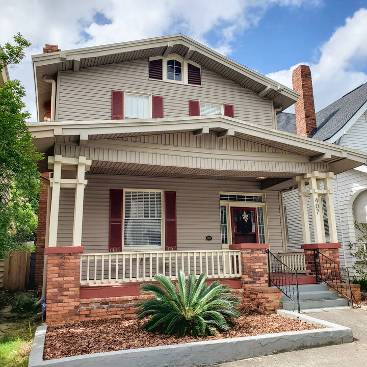 407 E 34th St in Savannah, GA - Building Photo