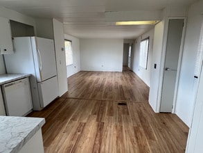 84532 OR-11 in Milton-Freewater, OR - Foto de edificio - Building Photo