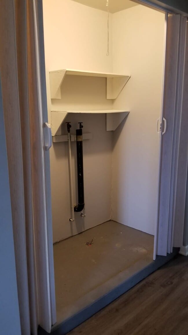 424 Waddell Ave in Clairton, PA - Building Photo - Building Photo