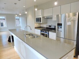 40 Bow St in Cambridge, MA - Building Photo