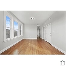 1642 S Harding Ave, Unit 3 in Chicago, IL - Building Photo - Building Photo