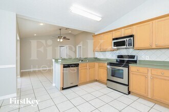 5345 Harmony Pl in Kissimmee, FL - Building Photo - Building Photo