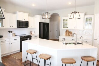 4457 N Briarwood Ln in Lehi, UT - Building Photo - Building Photo