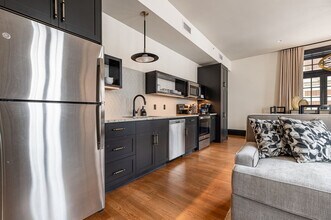 1011 Canal St, Unit SI FL3-ID1513930P in New Orleans, LA - Foto de edificio - Building Photo