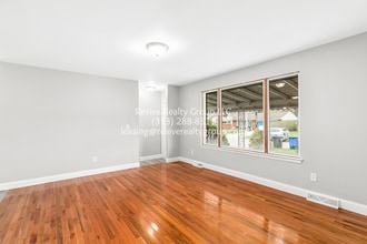 7223 Mohawk St in Westland, MI - Building Photo - Building Photo