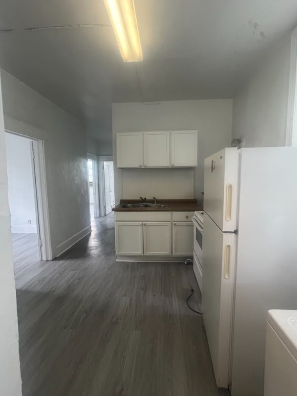 property at 2129 Chestnut St