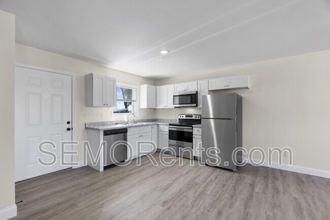 property at 222 Iylas Ln