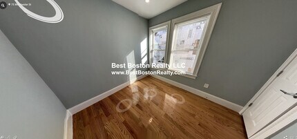 75 Winchester St, Unit 3 in Medford, MA - Building Photo - Building Photo