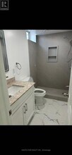 2599 Ambercroft Trail in Mississauga, ON - Building Photo - Building Photo