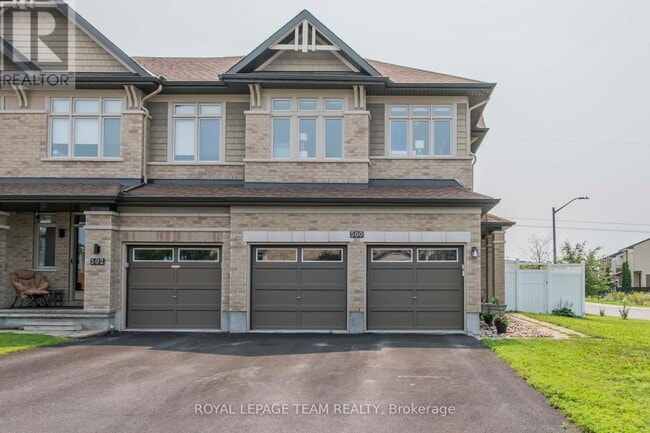 500 Grand Tully Way in Ottawa, ON - Building Photo - Building Photo