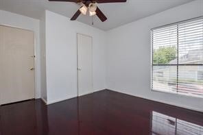 8405 Wilcrest Dr in Houston, TX - Building Photo - Building Photo