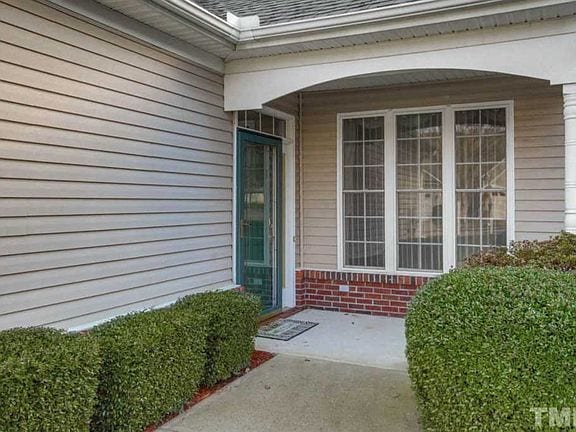 404 Sawgrass Hill Ct in Cary, NC - Building Photo - Building Photo