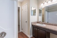 Midtown Park Townhomes in Raleigh, NC - Building Photo - Interior Photo