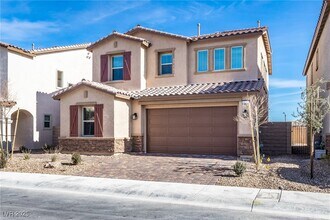 8142 Skye Vineyard Dr in Las Vegas, NV - Building Photo - Building Photo