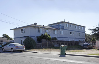 1210 San Pablo Avenue - Seaside in Seaside, CA - Building Photo - Building Photo