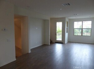 60 Capricorn in Irvine, CA - Building Photo - Building Photo