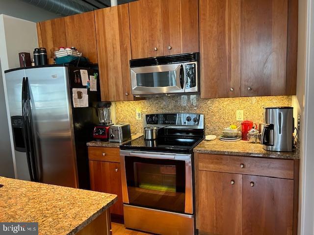 property at 130 N 2nd St